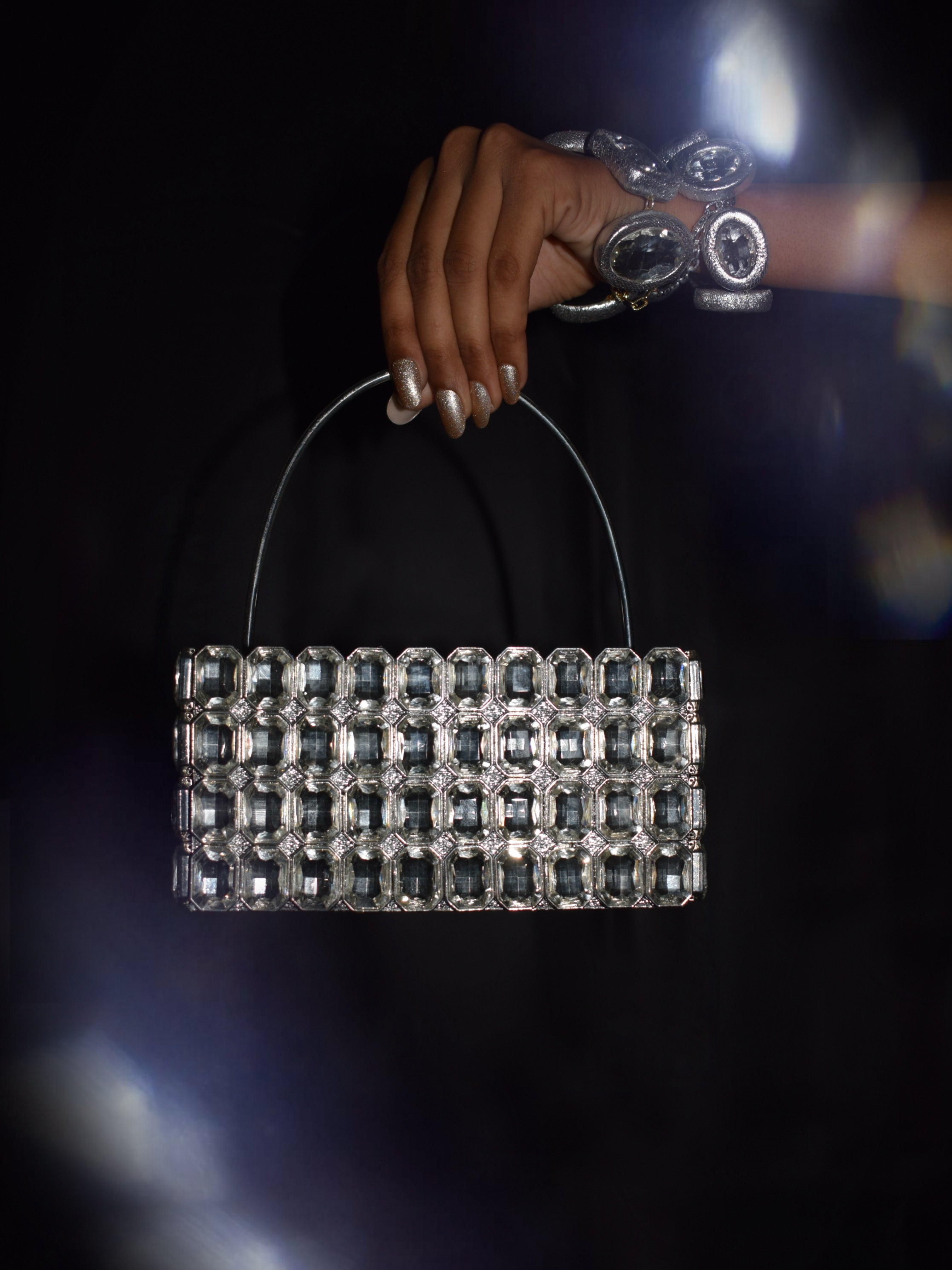 THE GLASS BAG (attached drawstring pouch)