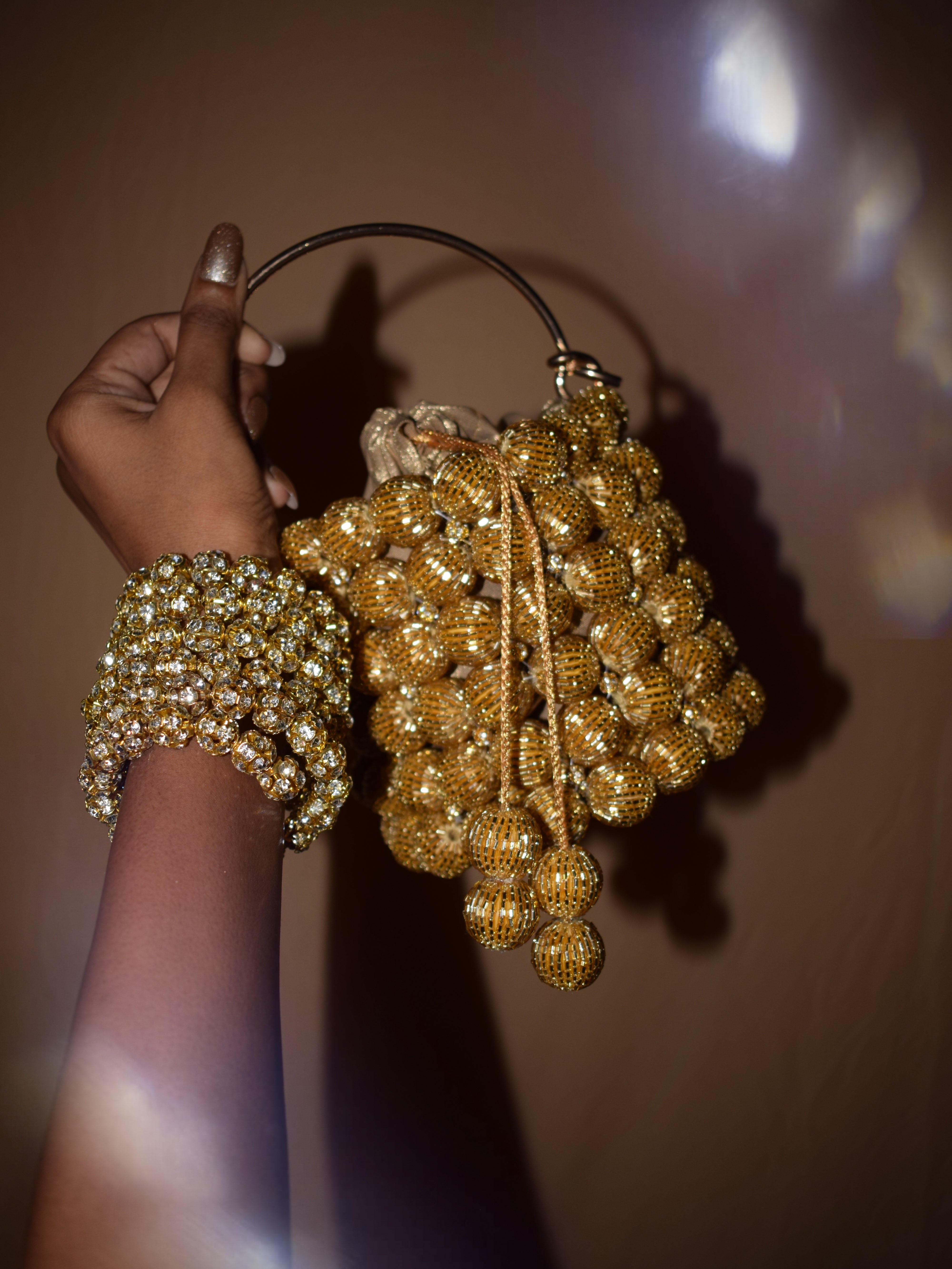 NAZA BUCKET BAG