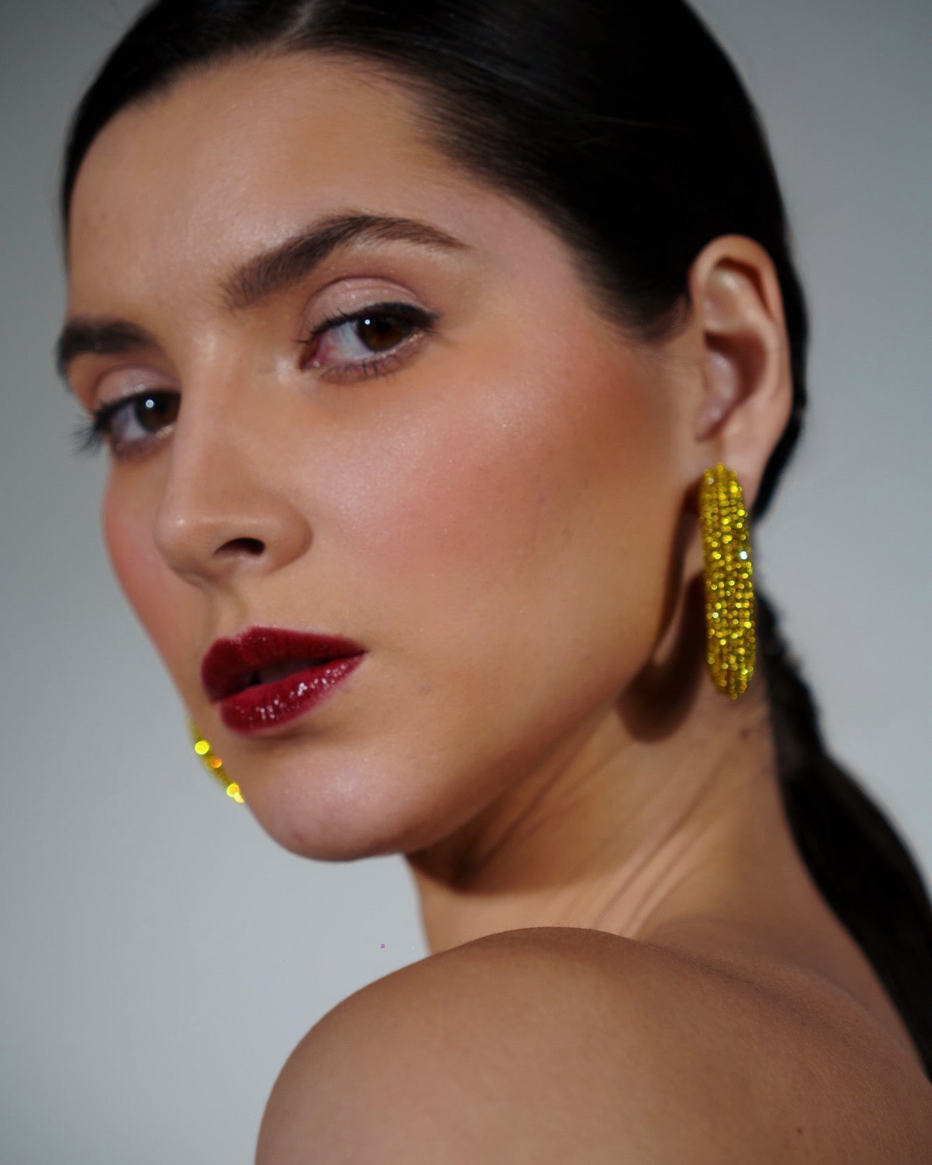 FLAT EEL HOOPS IN CITRINE