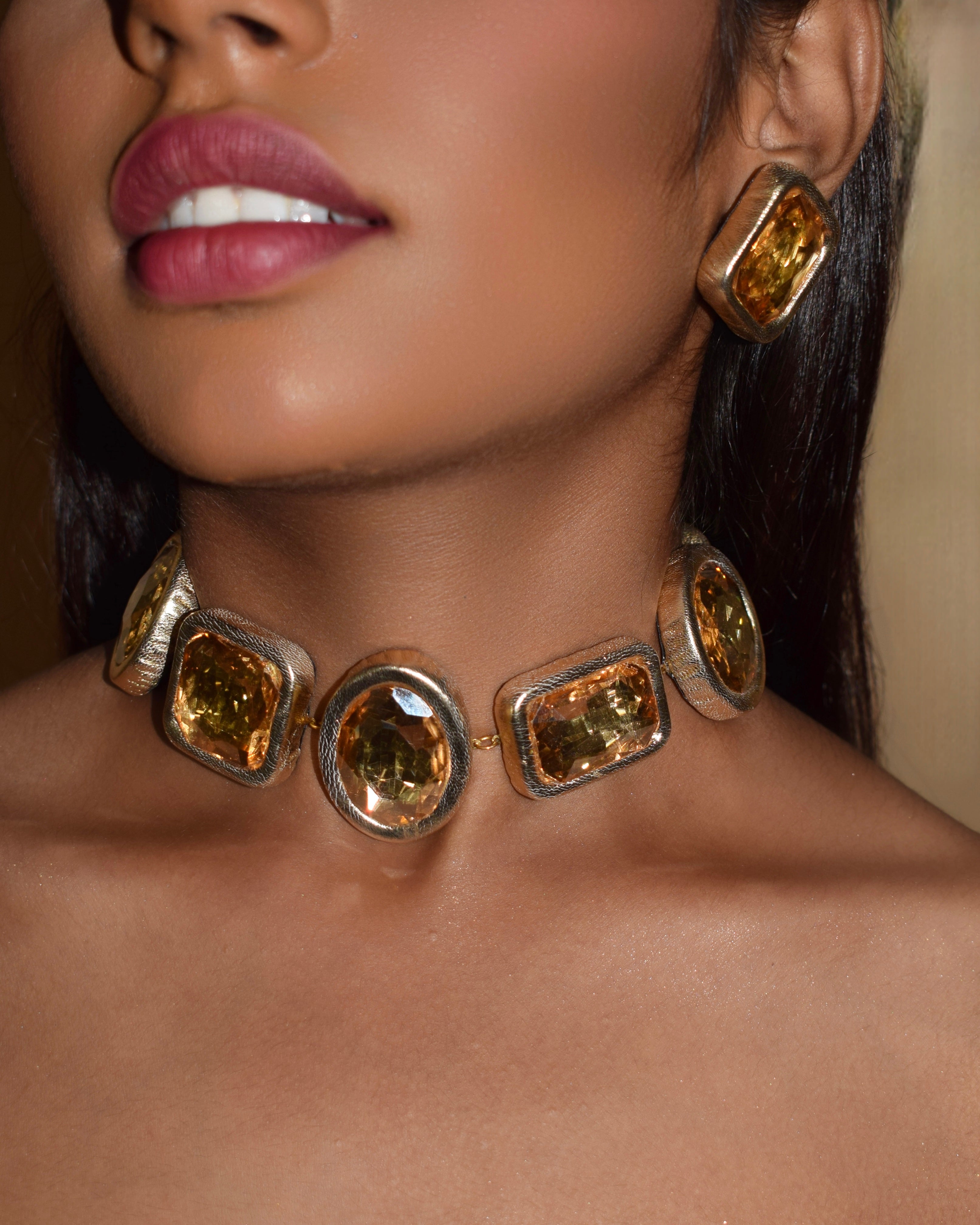 AURORA CHOKER - GOLD