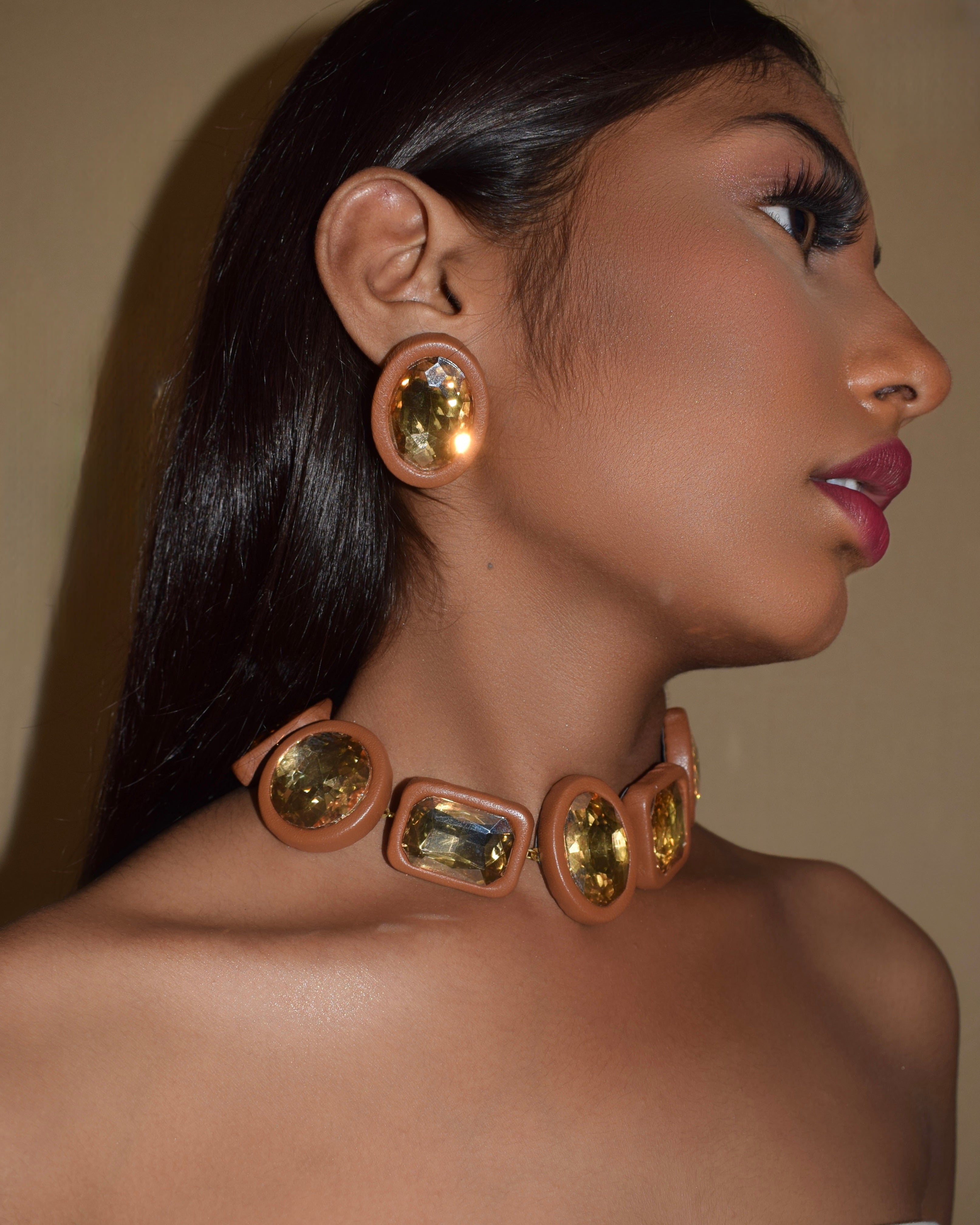 AURORA CHOKER - TAN