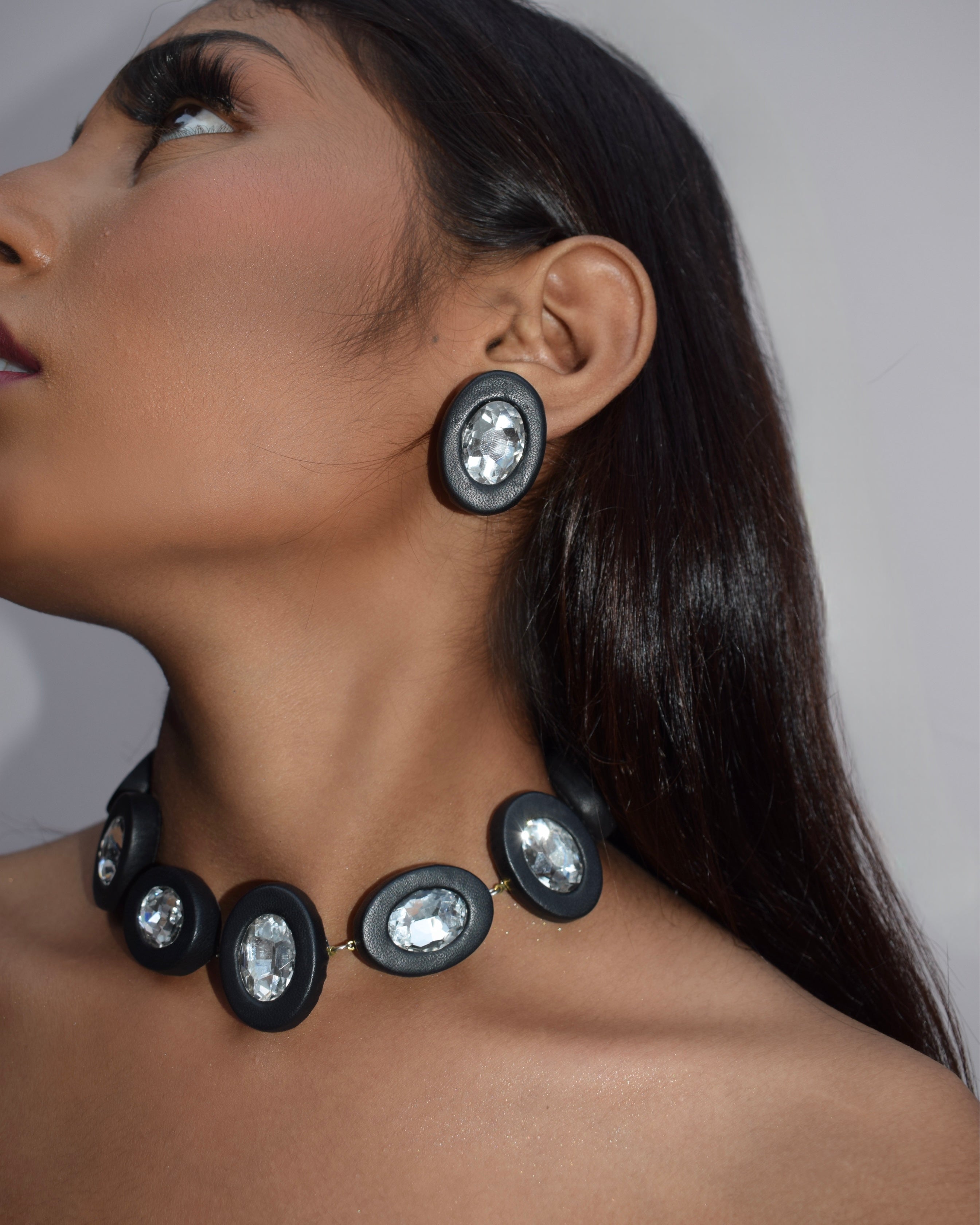 OVALINE NECKLACE - DIAMOND BLACK