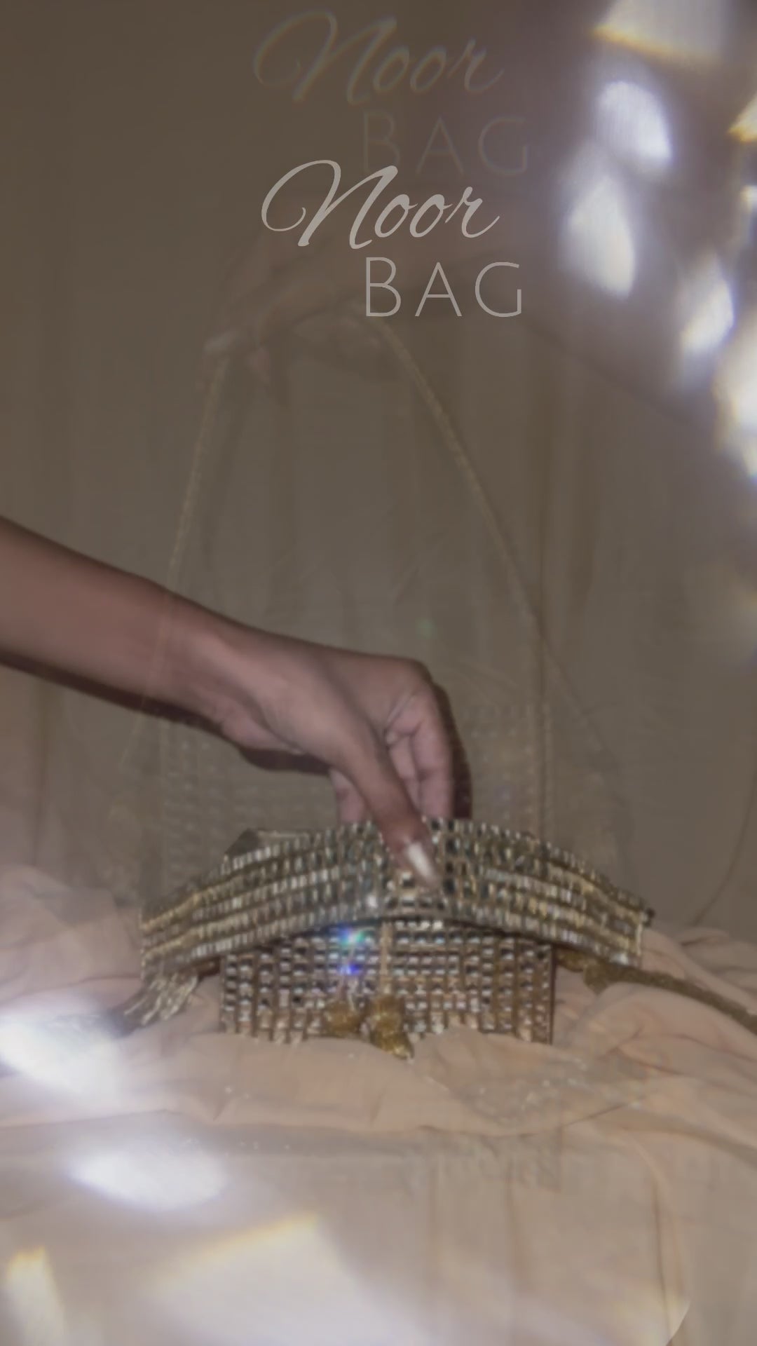 NOOR BAG (attached drawstring pouch)
